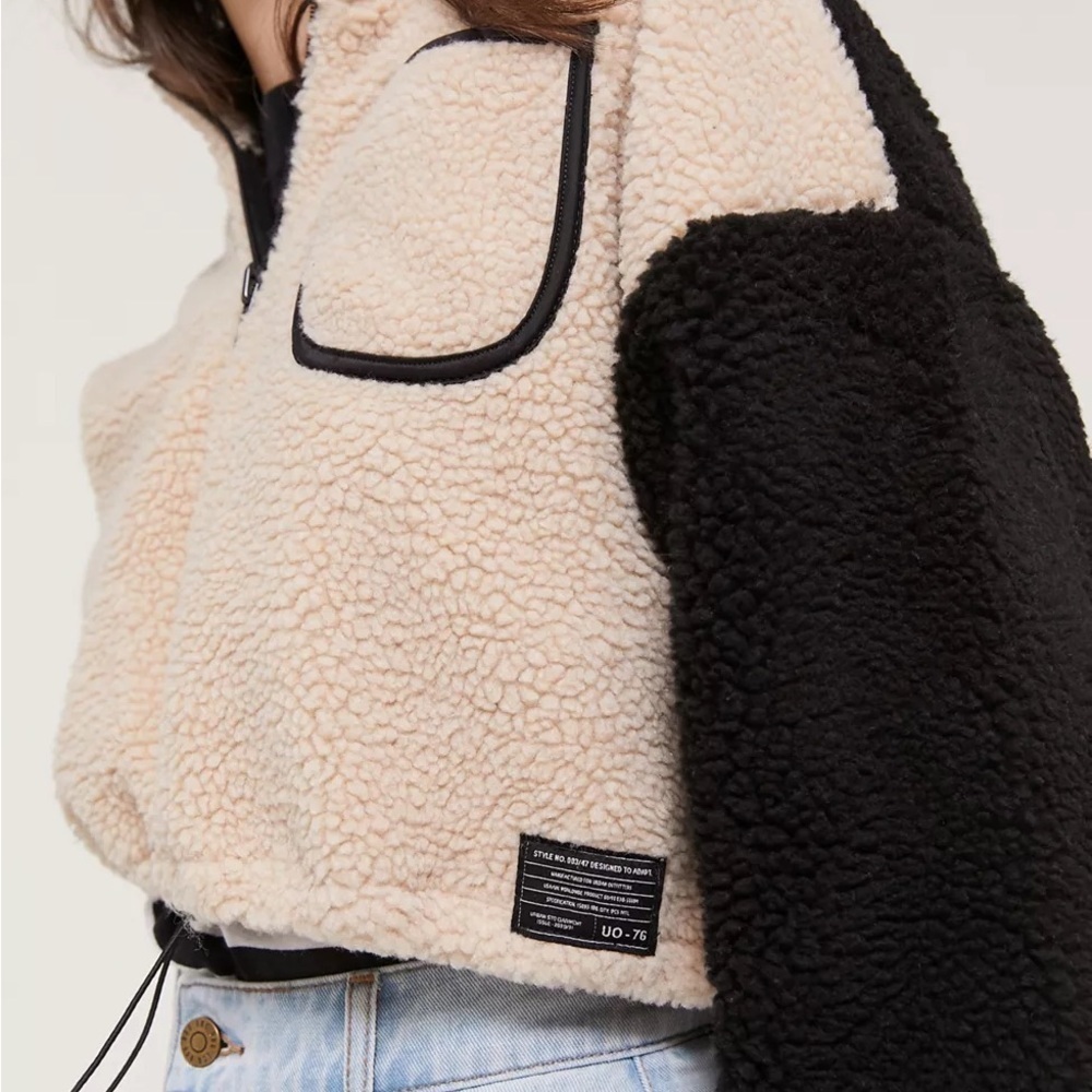Urban Outfitters Colorblock Teddy Pullover Top - Picture 1 of 5